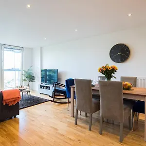 Apartment Wild Roses Serviced - Greenwich, London