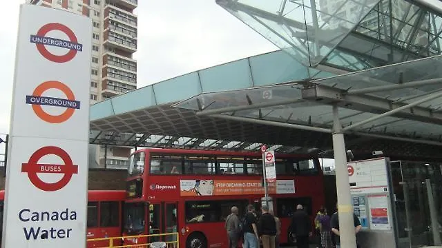 Surrey Quays Studio Apartment London 0*,